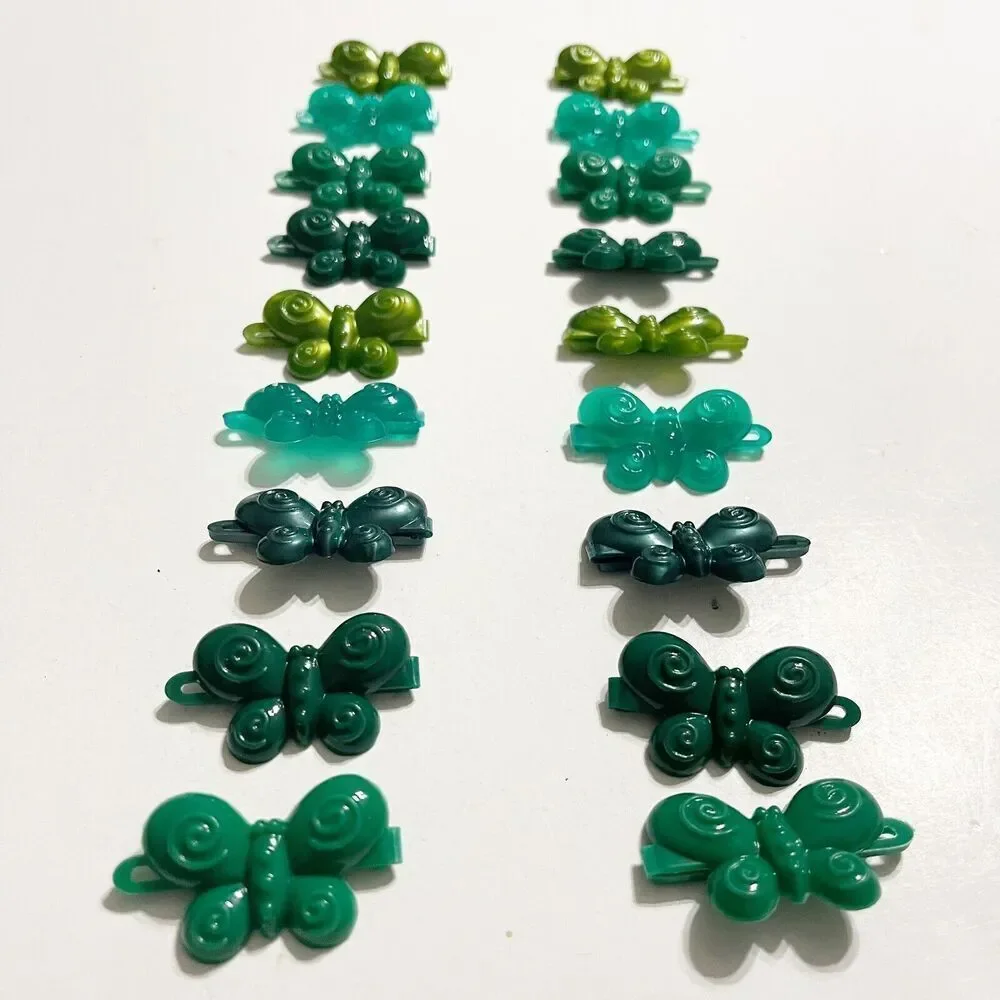 Vintage Green Plastic Butterfly Barrettes 9 Pairs - 18 Total‎ Matching Shades